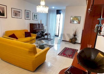 Soggiorno - Appartamento Corso Umberto I
 
450/B, Montesilvano - foto 5