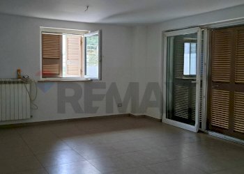 Stanza vuota - Villa Bifamiliare Via Alcide De Gaspari, Montesilvano - foto 18