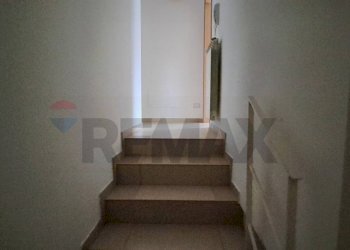 Scale - Villa Bifamiliare Via Alcide De Gaspari, Montesilvano - foto 27