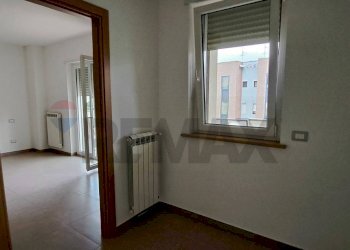 Stanza vuota - Villa Bifamiliare Via Alcide De Gaspari, Montesilvano - foto 28