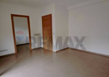 Stanza vuota - Villa Bifamiliare Via Alcide De Gaspari, Montesilvano - foto 32