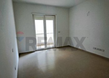 Stanza vuota - Villa Bifamiliare Via Alcide De Gaspari, Montesilvano - foto 37