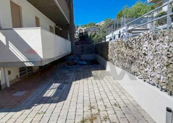 Terrazza - Villa Bifamiliare Via Passo Rolle
 
10/3, Montesilvano - foto 5