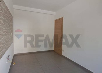 Stanza vuota - Villa Bifamiliare Via Passo Rolle
 
10/3, Montesilvano - foto 18