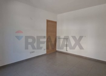 Stanza vuota - Villa Bifamiliare Via Passo Rolle
 
10/3, Montesilvano - foto 27