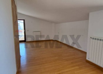 Stanza vuota - Villa Bifamiliare Via Passo Rolle
 
10/3, Montesilvano - foto 32