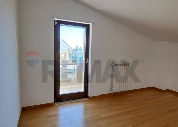 Stanza vuota - Villa Bifamiliare Via Passo Rolle
 
10/3, Montesilvano - foto 34