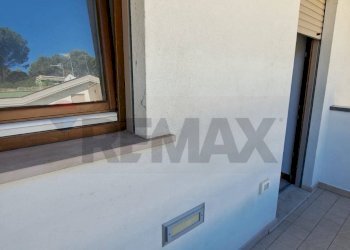 Balcone - Villa Bifamiliare Via Passo Rolle
 
10/3, Montesilvano - foto 53