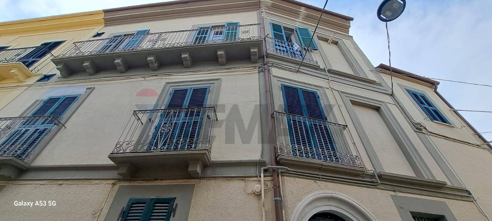 Edificio all\'aperto - Semi-detached house via Felice di Nicolantonio
16, Torre De' Passeri - photo 2