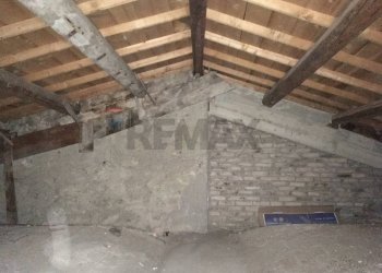 Stanza vuota - Casa semi indipendente via Felice di Nicolantonio
 
16, Torre De' Passeri - foto 14