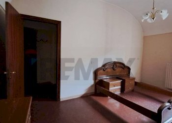 Camera / camera da letto - Casa semi indipendente via Felice di Nicolantonio
 
16, Torre De' Passeri - foto 28