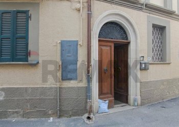 Edificio all\'aperto - Casa semi indipendente via Felice di Nicolantonio
 
16, Torre De' Passeri - foto 37