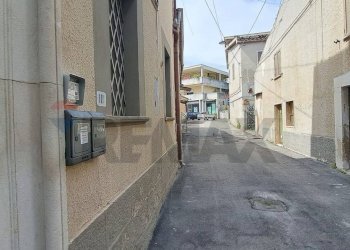 Edificio all\'aperto - Casa semi indipendente via Felice di Nicolantonio
 
16, Torre De' Passeri - foto 39