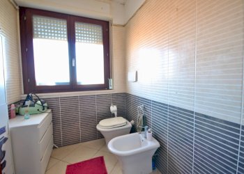 Bagno - Villa Bifamiliare Contrada Lazzaretto
 
63, Ortona - foto 11