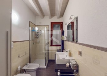 Foto 19 - Trilocale Bassana
 
4, Peschiera del Garda - foto 19