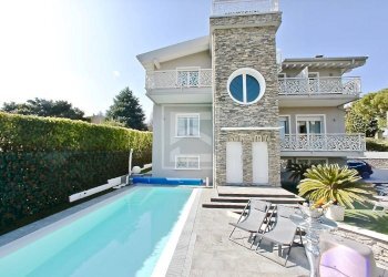 Foto 1 - Villa via Caporali, Desenzano del Garda - foto 1