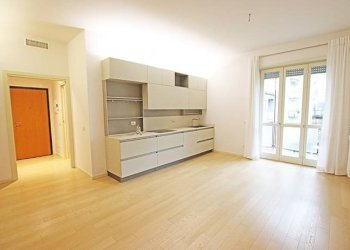 Soggiorno - Trilocale via statuto, Bergamo - foto 1