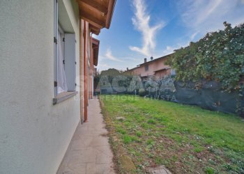 Foto 17 - Trilocale Via Oriana Fallaci
 
14, Cornate d'Adda - foto 17