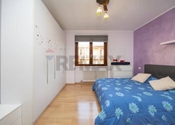 Camera / camera da letto - Appartamento via gorizia
 
1D, Capriate San Gervasio - foto 10