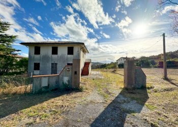 Facciata - Villa via Provinciale San Marino, Verucchio - photo 2