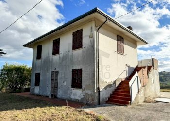 Facciata - Villa via Provinciale San Marino, Verucchio - photo 6