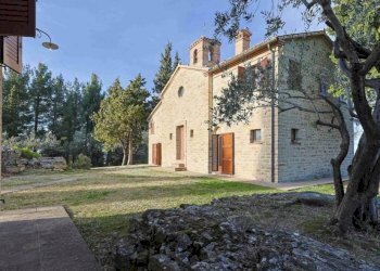 Facciata - Rustico via San Marco di Sopra, 1, Cupramontana - foto 1