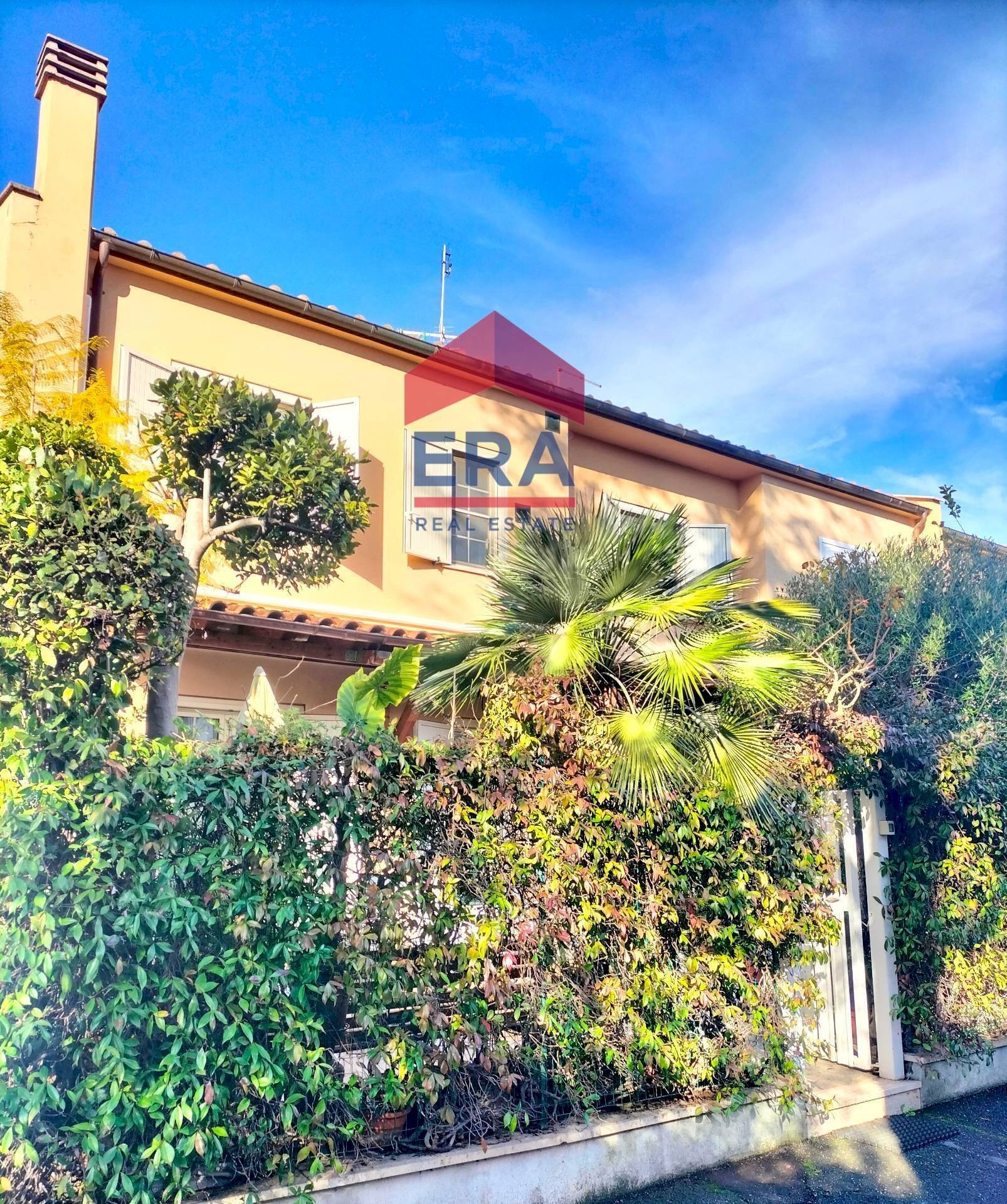 facciata - Villa a Schiera Via Gabriele Malagrida
 
11, Roma - foto 1