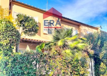 facciata - Villa a Schiera Via Gabriele Malagrida
 
11, Roma - foto 1