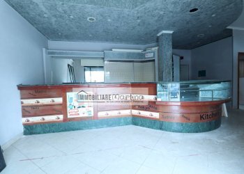 Foto 1 - Attività Commerciale Viale Roma, Anzio - foto 1