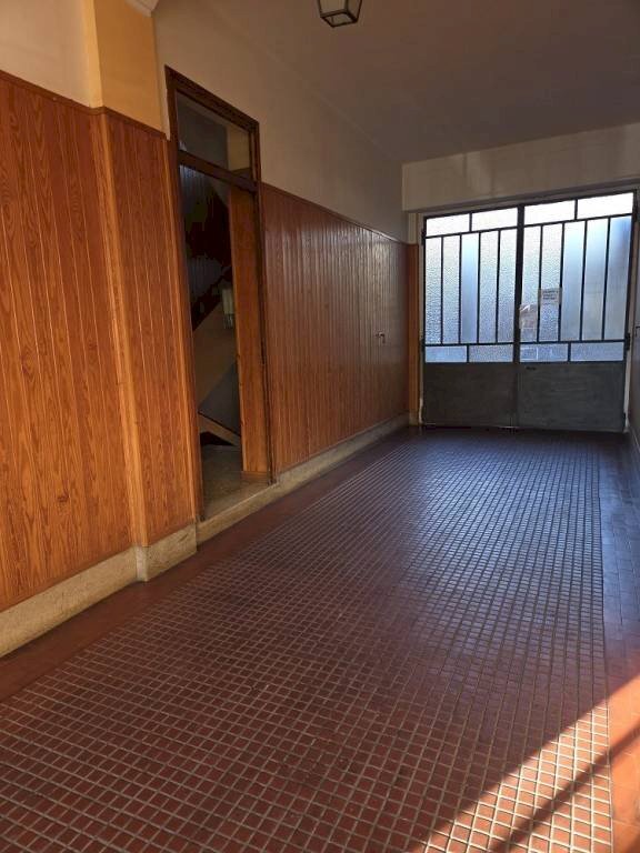 Interno palazzo - Trilocale piazza Principe Eugenio, 14, Rivoli - foto 2