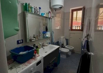 Bagno - Bilocale via Giovanni Paisiello, 38, Torino (zona Barriera Milano) - foto 12