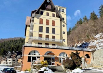 Facciata - Monolocale via delle Terme, 56, Roccaforte Mondovì - foto 4