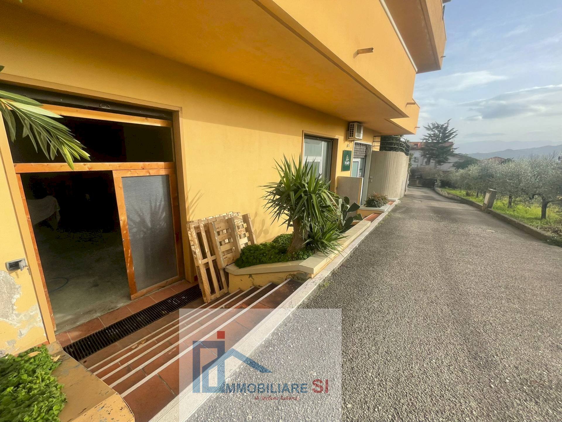 Foto 2 - Magazzino Via Crocevia Sala, Foglianise - foto 2