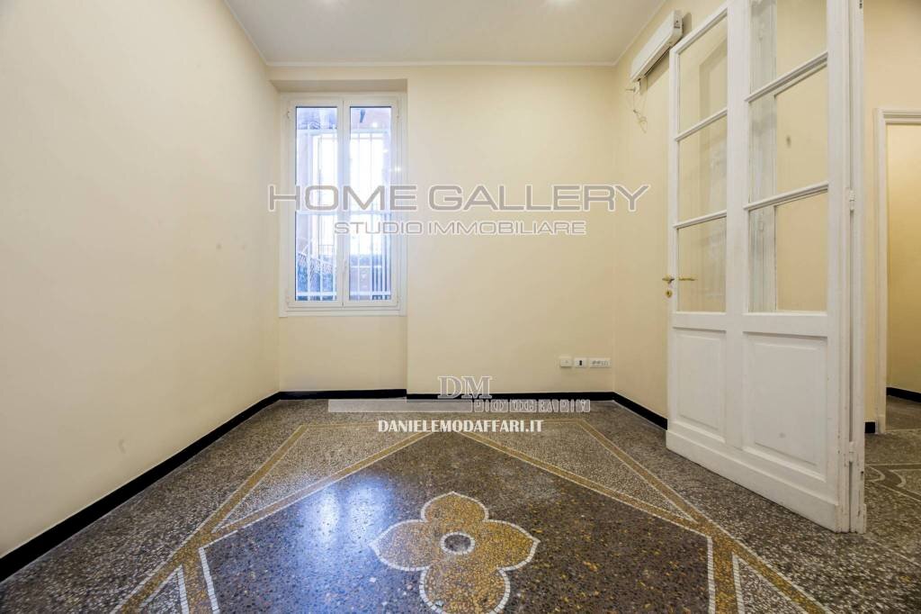 Camera da letto - Ufficio via Rodi, Genova (zona Albaro) - foto 3