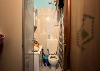 Bagno - Trilocale piazza Canonico Bella, 13, Carmagnola - foto 10