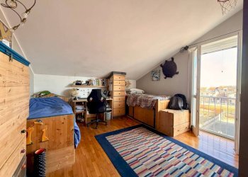 Camera da letto - Trilocale piazza Canonico Bella, 13, Carmagnola - foto 18