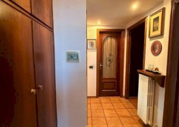 Corridoio - Trilocale piazza Canonico Bella, 13, Carmagnola - foto 22