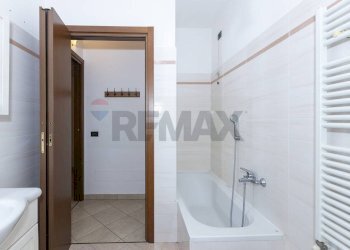 Bagno - Three-room apartment Via Giuseppe Monti
5, Milano - photo 13