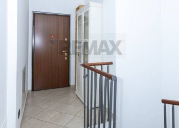 Hall / corridoio - Three-room apartment Via Giuseppe Monti
5, Milano - photo 16