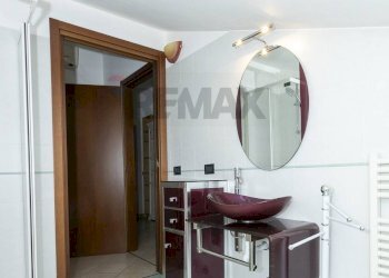 Bagno - Three-room apartment Via Giuseppe Monti
5, Milano - photo 23