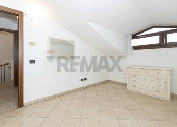 Stanza vuota - Three-room apartment Via Giuseppe Monti
5, Milano - photo 28