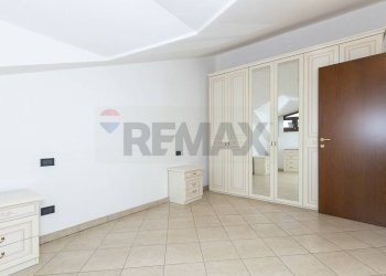 Camera / camera da letto - Three-room apartment Via Giuseppe Monti
5, Milano - photo 31