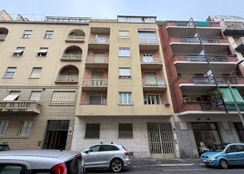 Facciata - Trilocale via Pasquale Paoli, 7, Torino (zona Lingotto) - foto 1