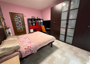 Camera da letto - Trilocale via Pasquale Paoli, 7, Torino (zona Lingotto) - foto 14