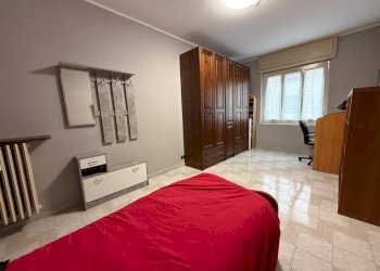 Camera da letto - Trilocale via Pasquale Paoli, 7, Torino (zona Lingotto) - foto 24