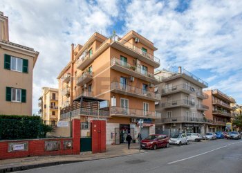 Edificio all\'aperto - Appartamento Via Di Tor Sapienza, Roma - foto 3