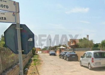 Edificio all\'aperto - Appartamento Via Ponza, Ardea - foto 2