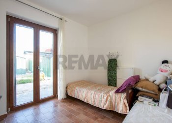 Camera / camera da letto - Villa via mazzamagna
 
92, Marino - foto 19