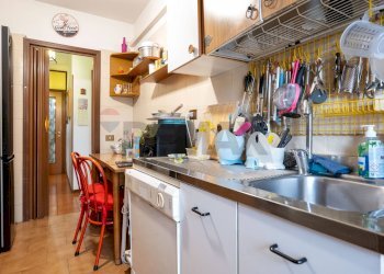 Cucina - Trilocale Via Libero Leonardi
137, Roma - foto 16