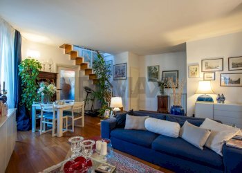 Soggiorno - Trilocale via frascati
 
10, Rocca di Papa - foto 10